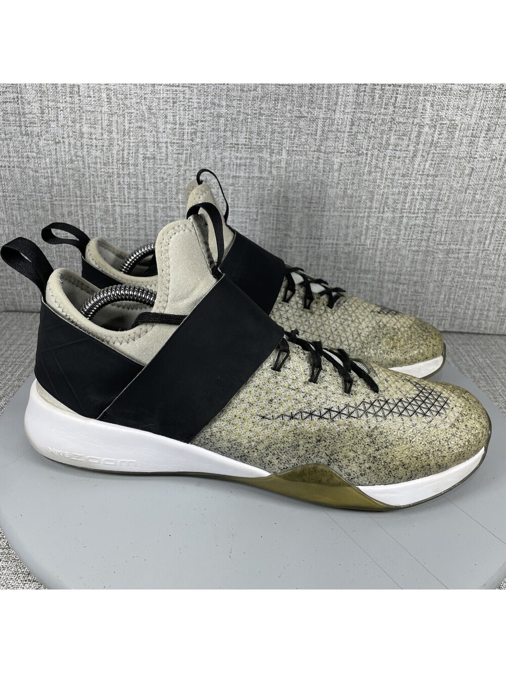 Nike Air Zoom Strong Grey Gym Training Shoes 843975-100 Women's Size 8.5